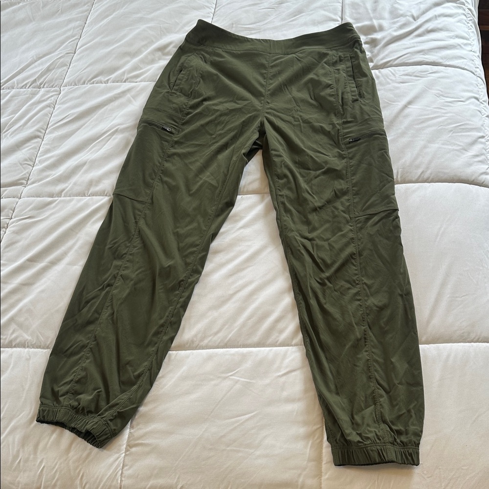 Mountain hardwear dynama high rise ankle pant jogger